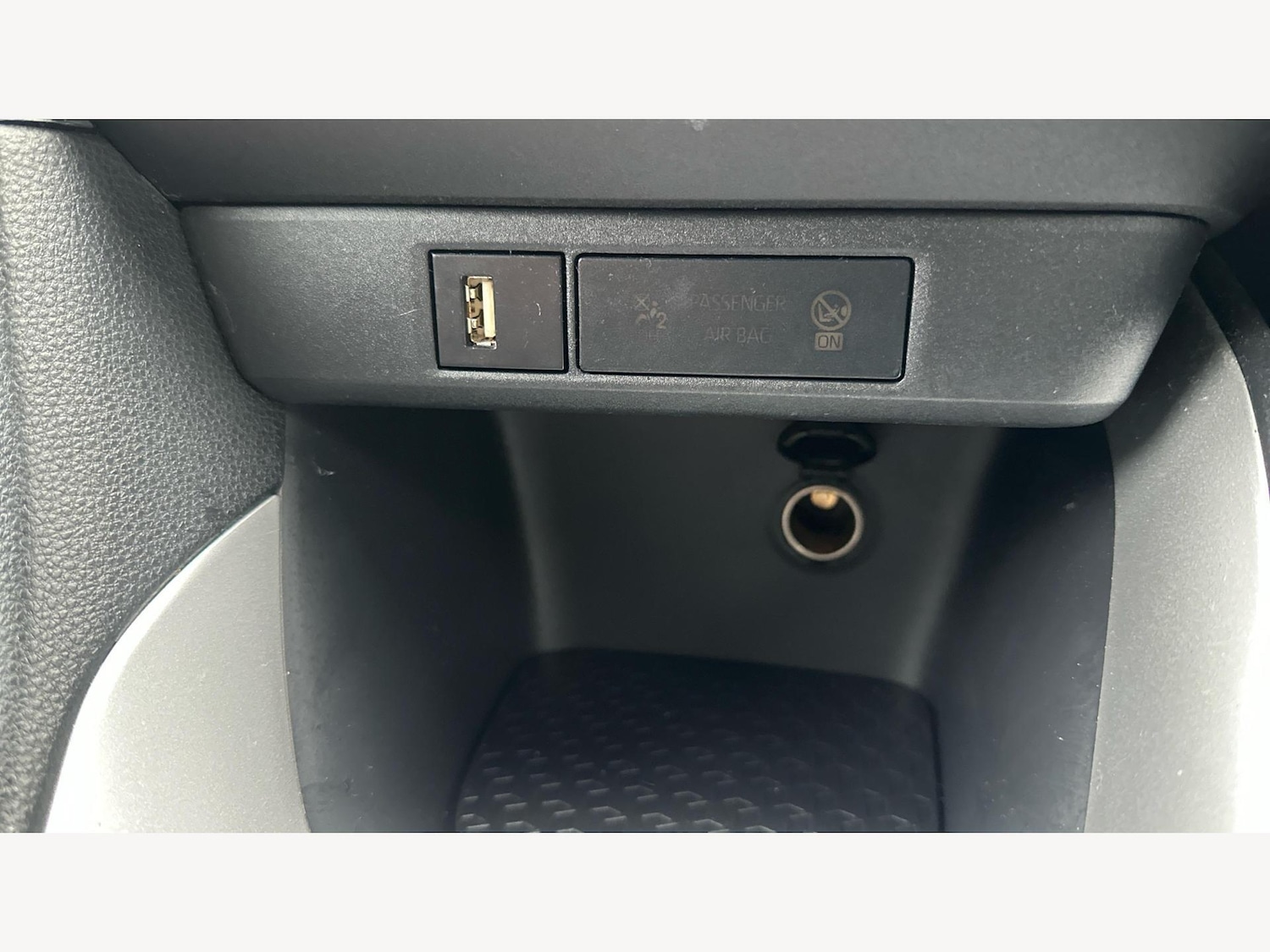 Used Toyota Yaris for sale - 77266998: Photo 29