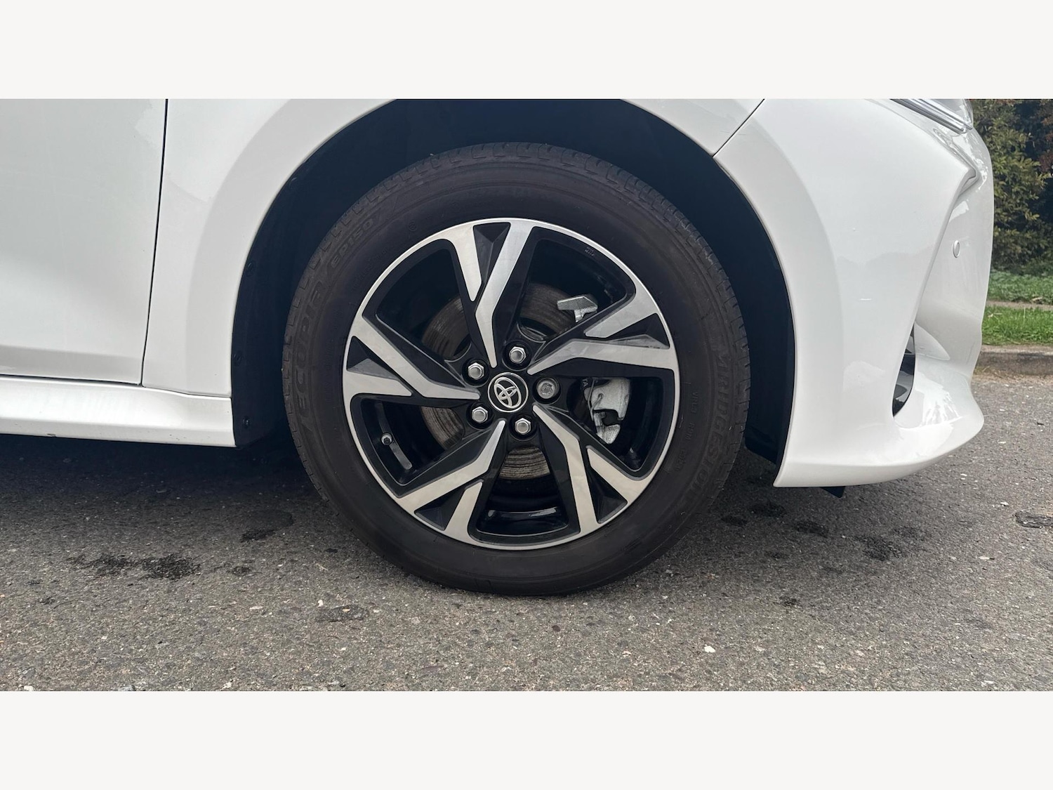 Used Toyota Yaris 2024 for sale - 76247554: Photo 25