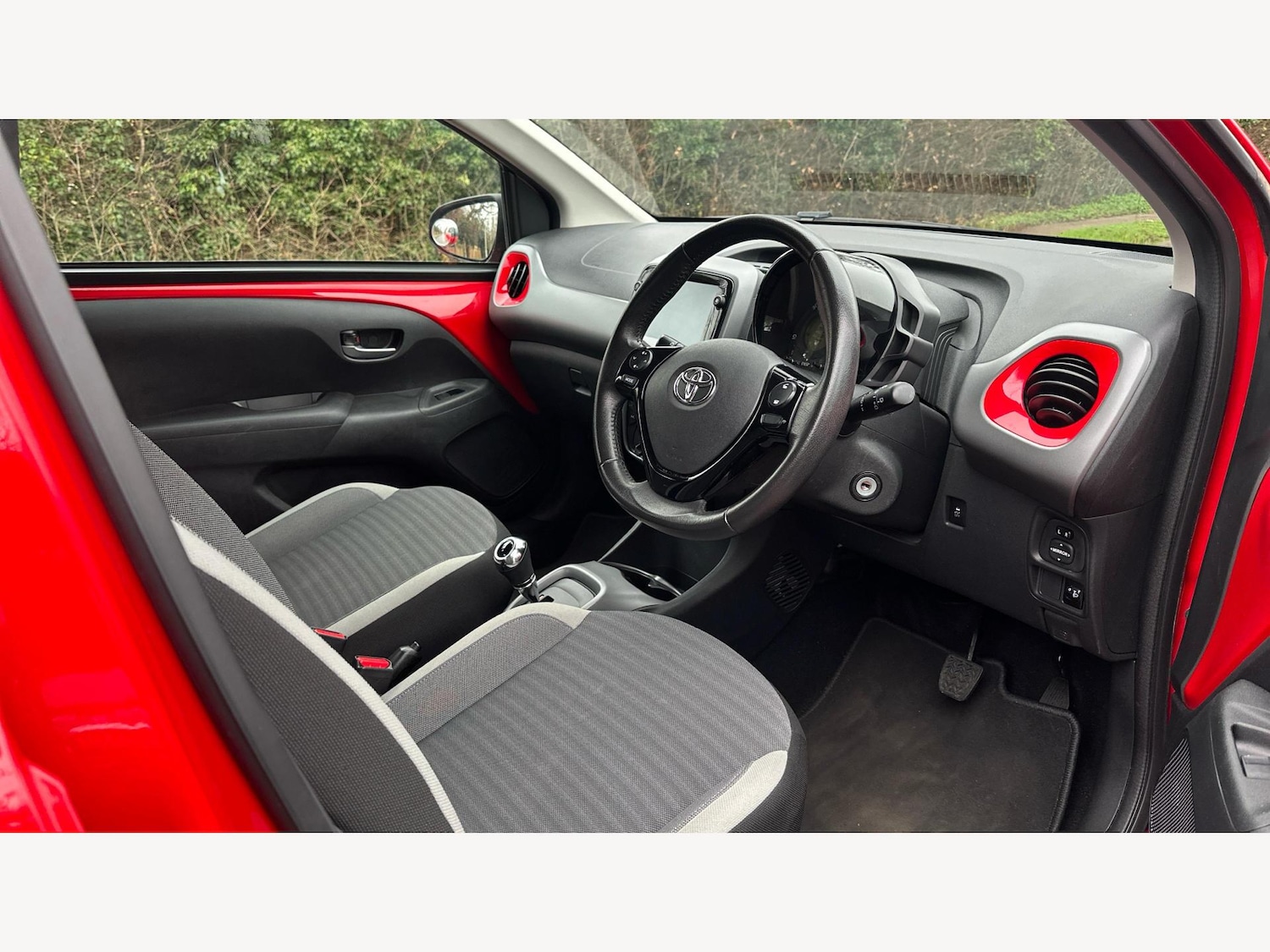 Used Toyota AYGO for sale - 77175899: Photo 13