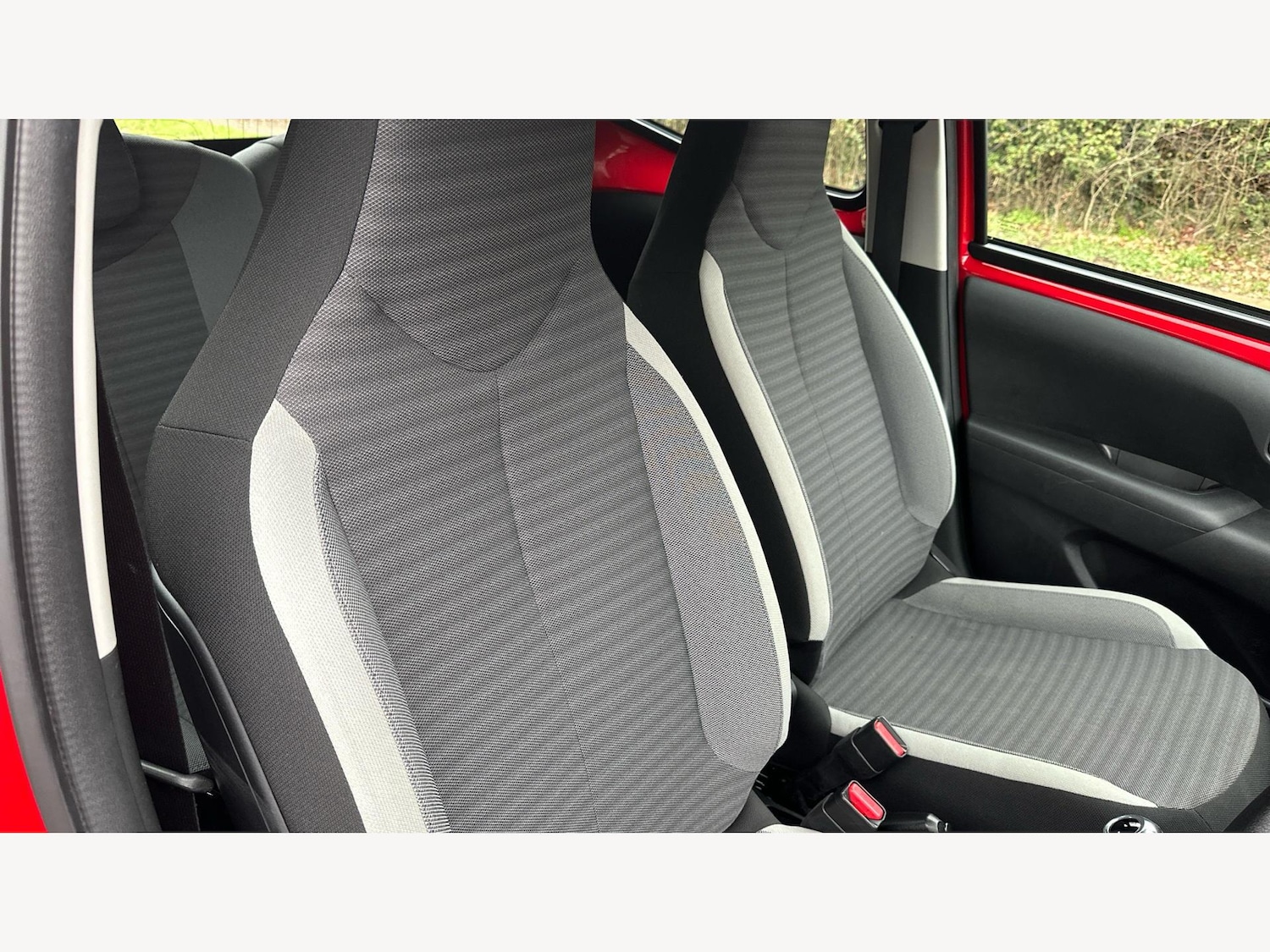 Used Toyota AYGO for sale - 77175899: Photo 28