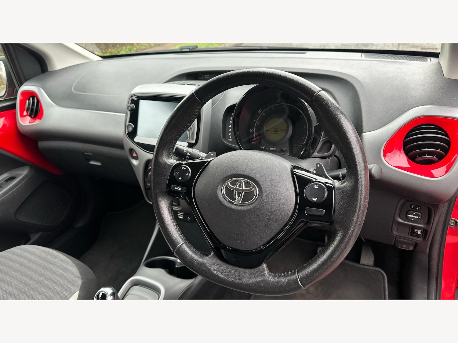 Used Toyota AYGO for sale - 77175899: Photo 8