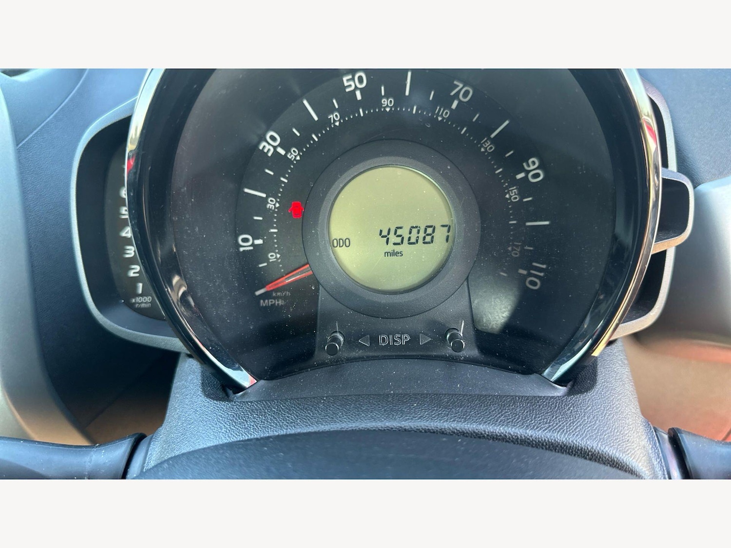 Used Toyota AYGO 2016 for sale - 77926004: Photo 11