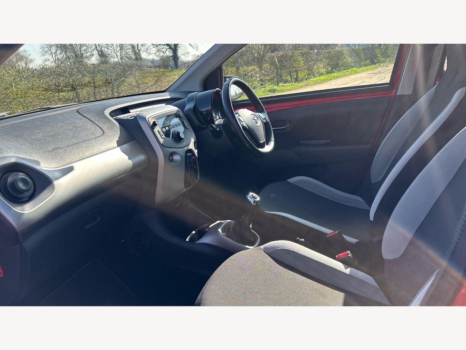 Used Toyota AYGO 2016 for sale - 77926004: Photo 12