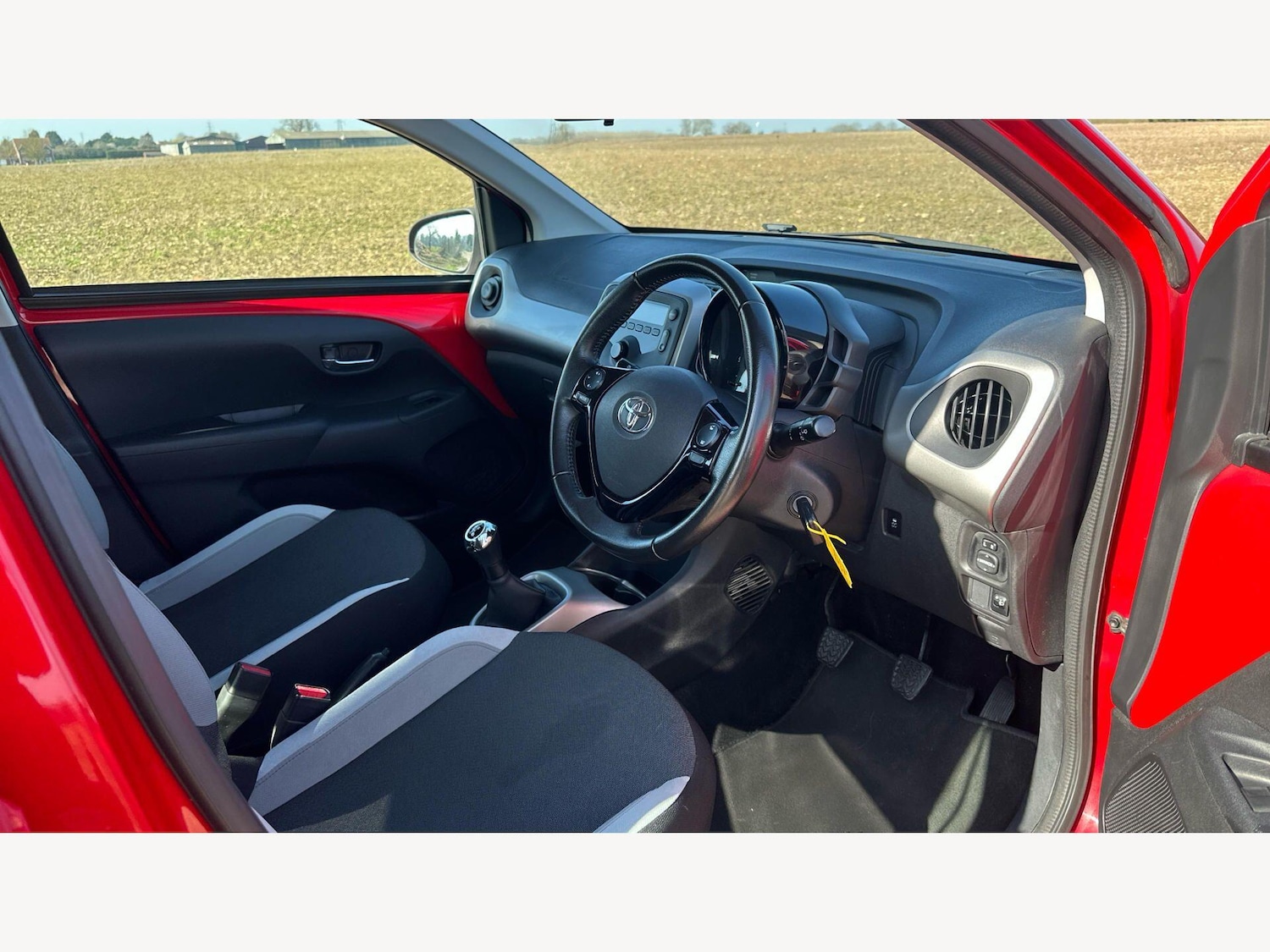 Used Toyota AYGO 2016 for sale - 77926004: Photo 13