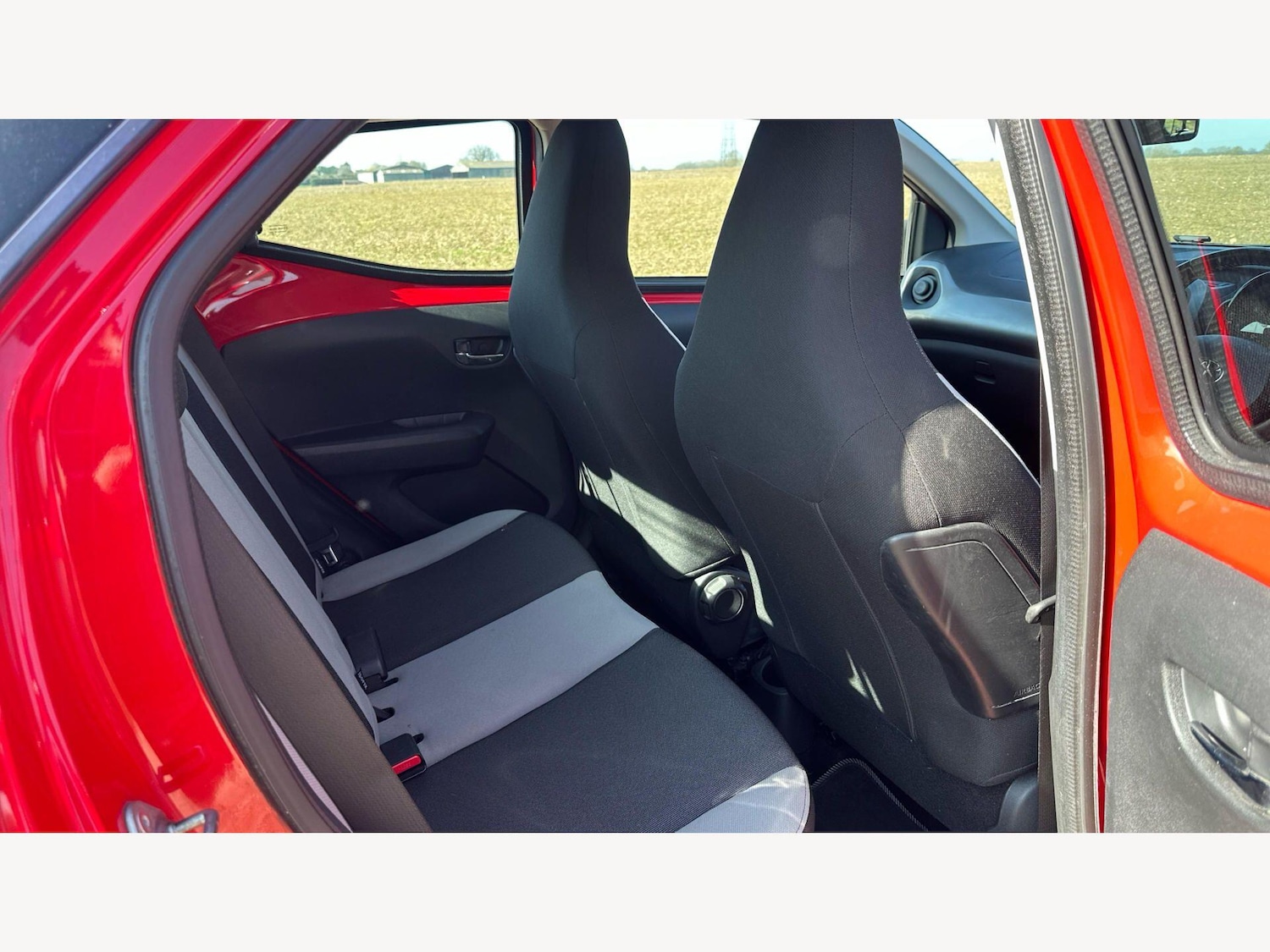 Used Toyota AYGO 2016 for sale - 77926004: Photo 14