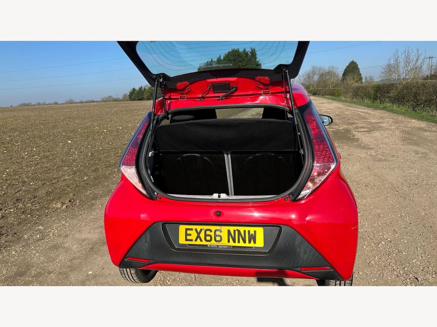 Used Toyota AYGO 2016 for sale - 77926004: Photo 16