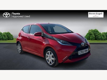 (66) - 1.0 VVT-i x-play Hatchback 5dr Petrol Manual Euro 6 (68 ps)