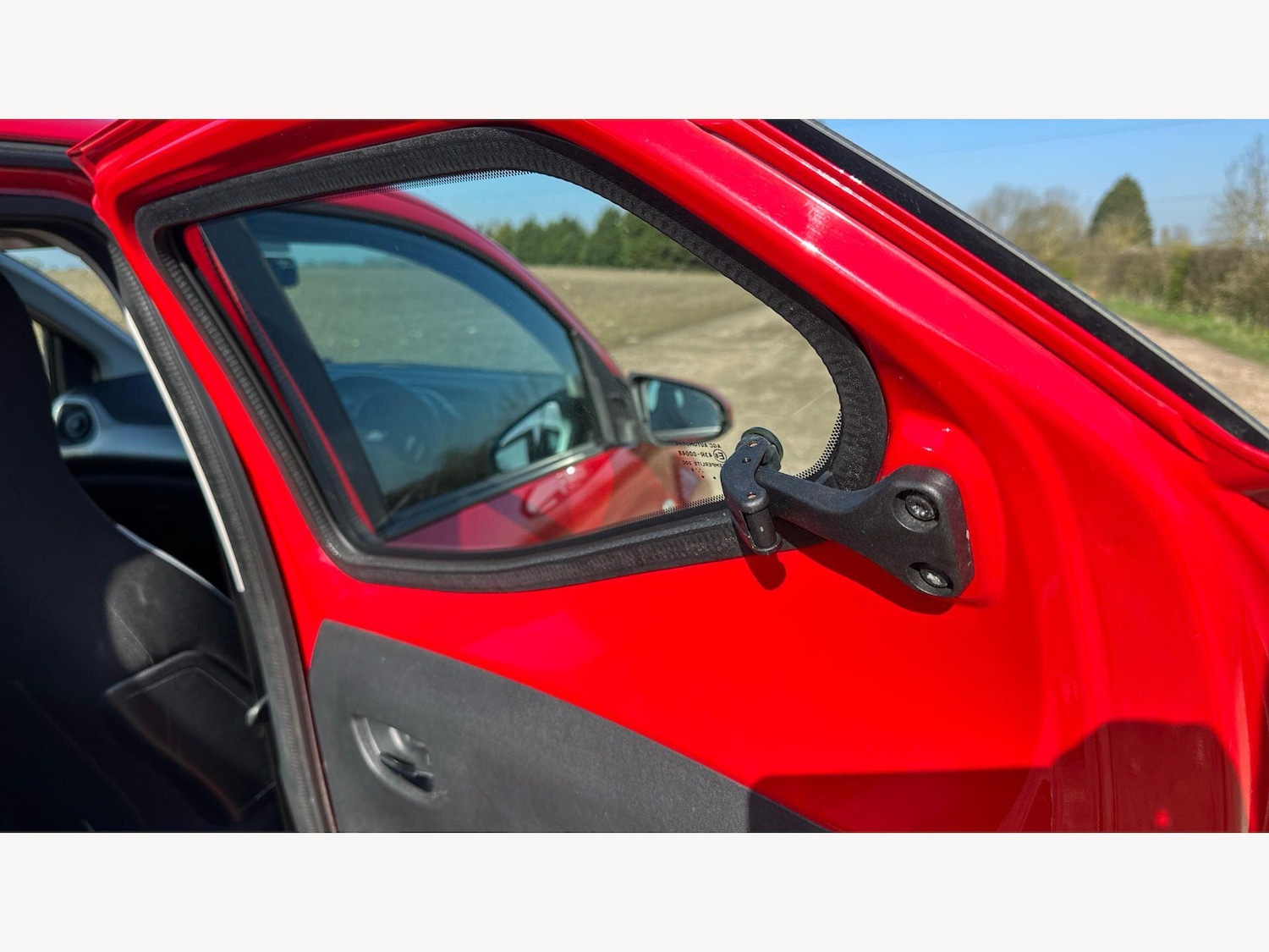 Used Toyota AYGO 2016 for sale - 77926004: Photo 24