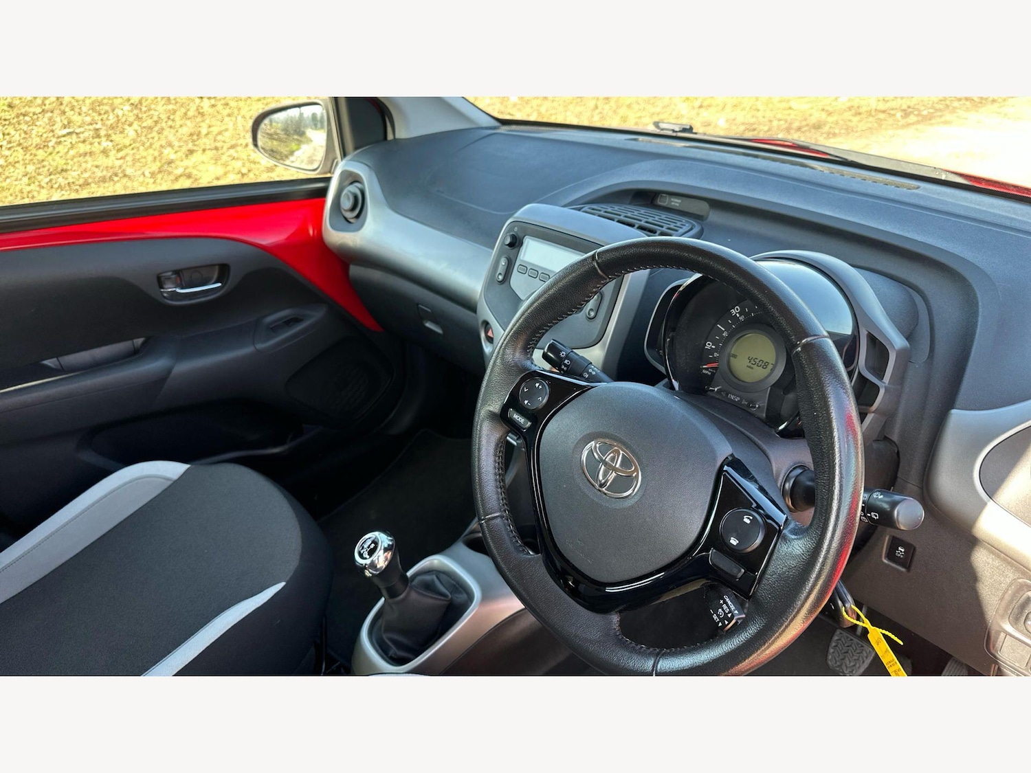 Used Toyota AYGO 2016 for sale - 77926004: Photo 8