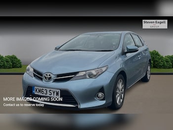 Used Toyota Auris 2013 for sale - 77709748: Photo