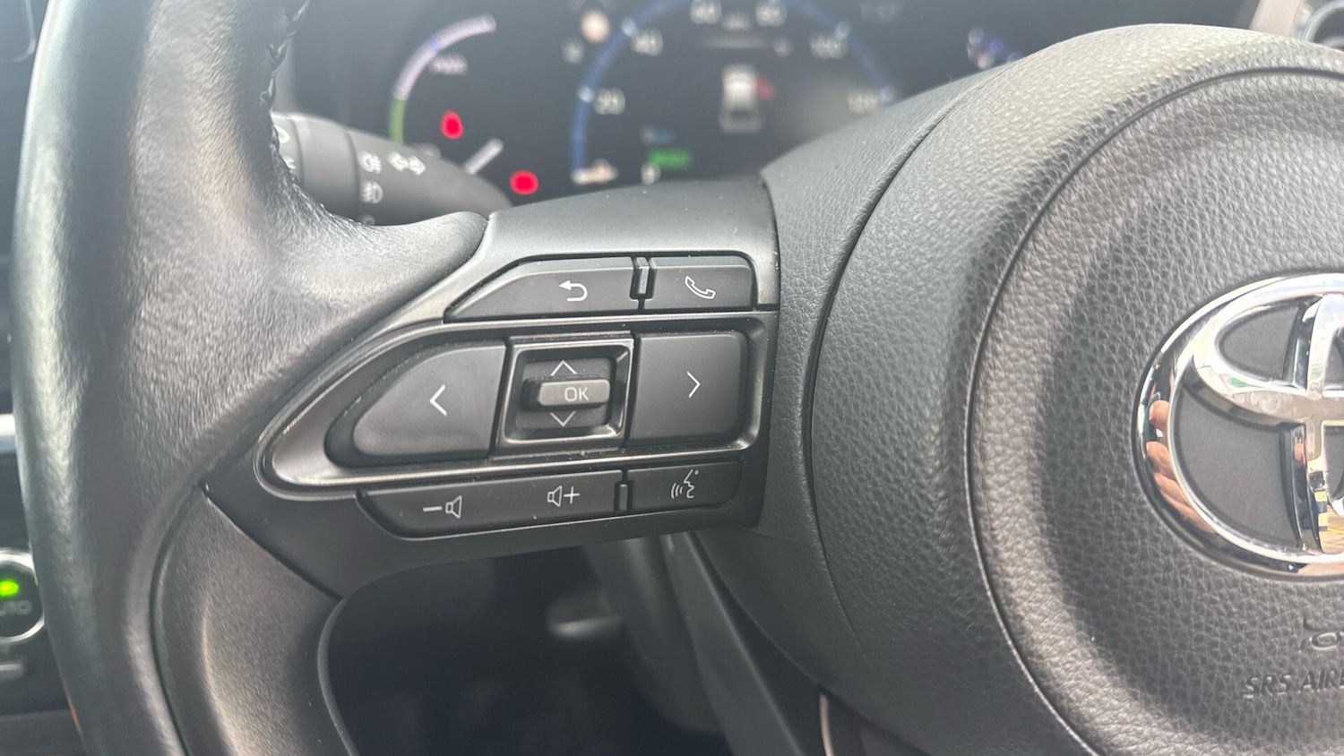 Used Toyota Yaris Cross 2022 for sale - 77143711: Photo 40