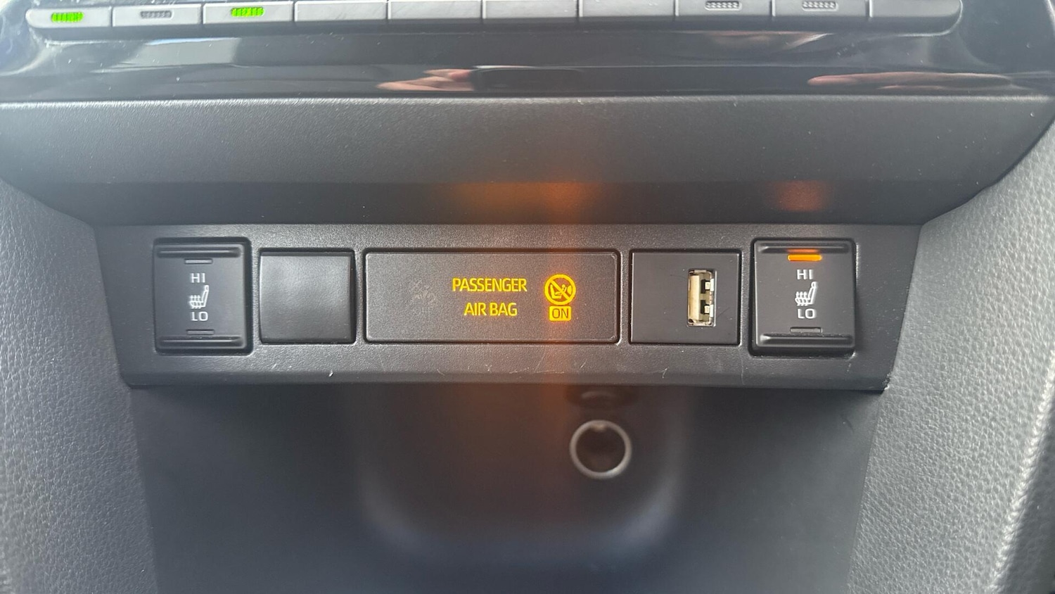 Used Toyota Yaris Cross 2022 for sale - 77143711: Photo 42