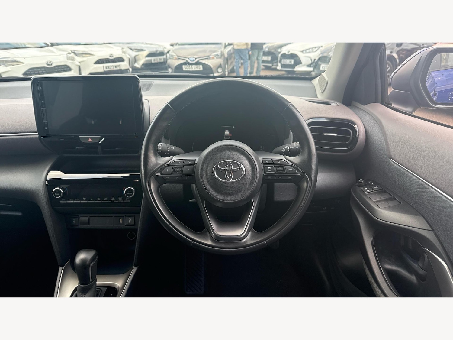 Used Toyota Yaris Cross 2022 for sale - 77143711: Photo 8