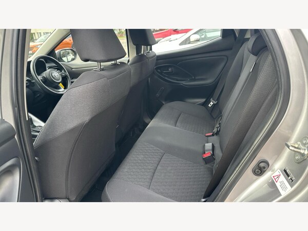 Used Toyota Yaris 2022 for sale - 76189787: Photo 15