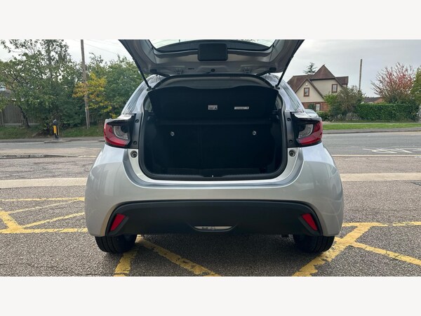 Used Toyota Yaris 2022 for sale - 76189787: Photo 16