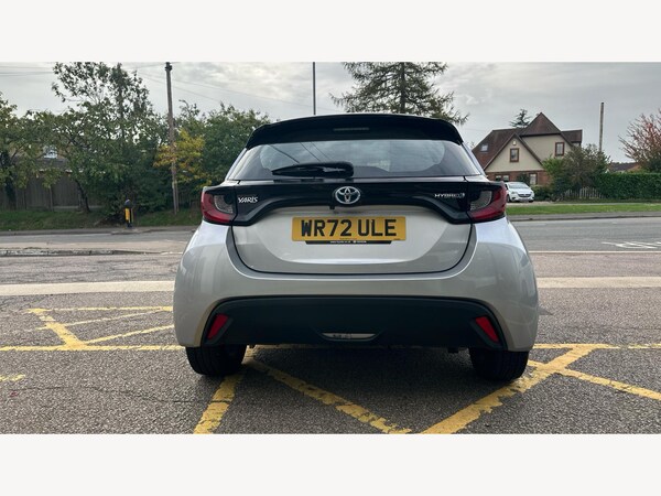 Used Toyota Yaris 2022 for sale - 76189787: Photo 21