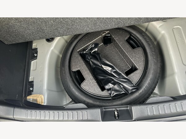 Used Toyota Yaris 2022 for sale - 76189787: Photo 32