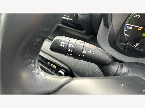 Used Toyota Yaris 2022 for sale - 76189787: Photo 37
