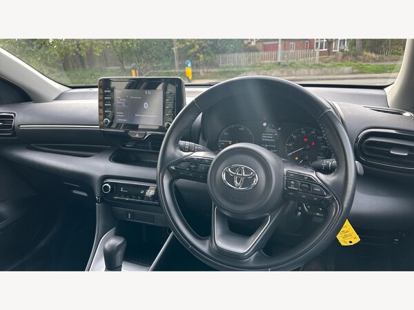 Used Toyota Yaris 2022 for sale - 76189787: Photo 8