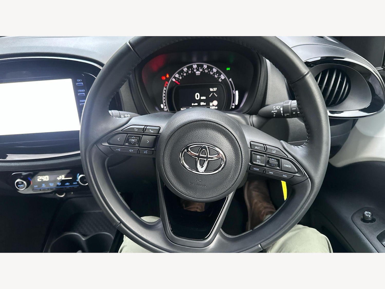 Used Toyota Aygo X 2023 for sale - 76537697: Photo 10