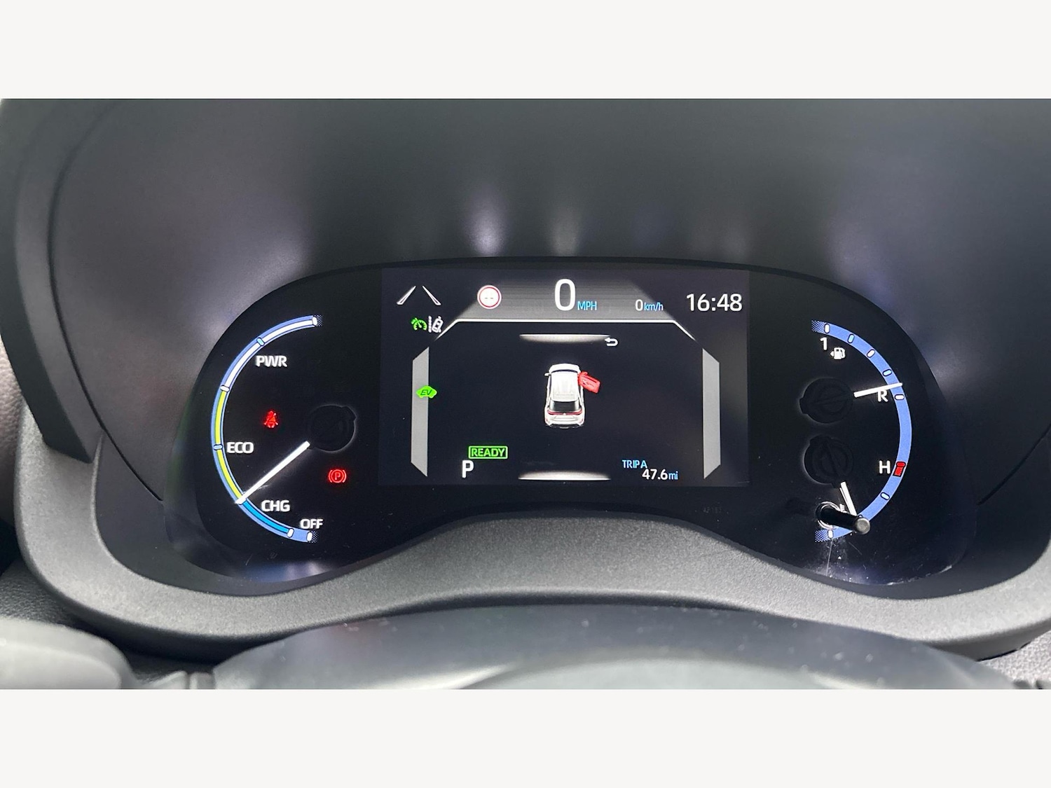 Used Toyota Yaris Cross 2023 for sale - 76499376: Photo 11