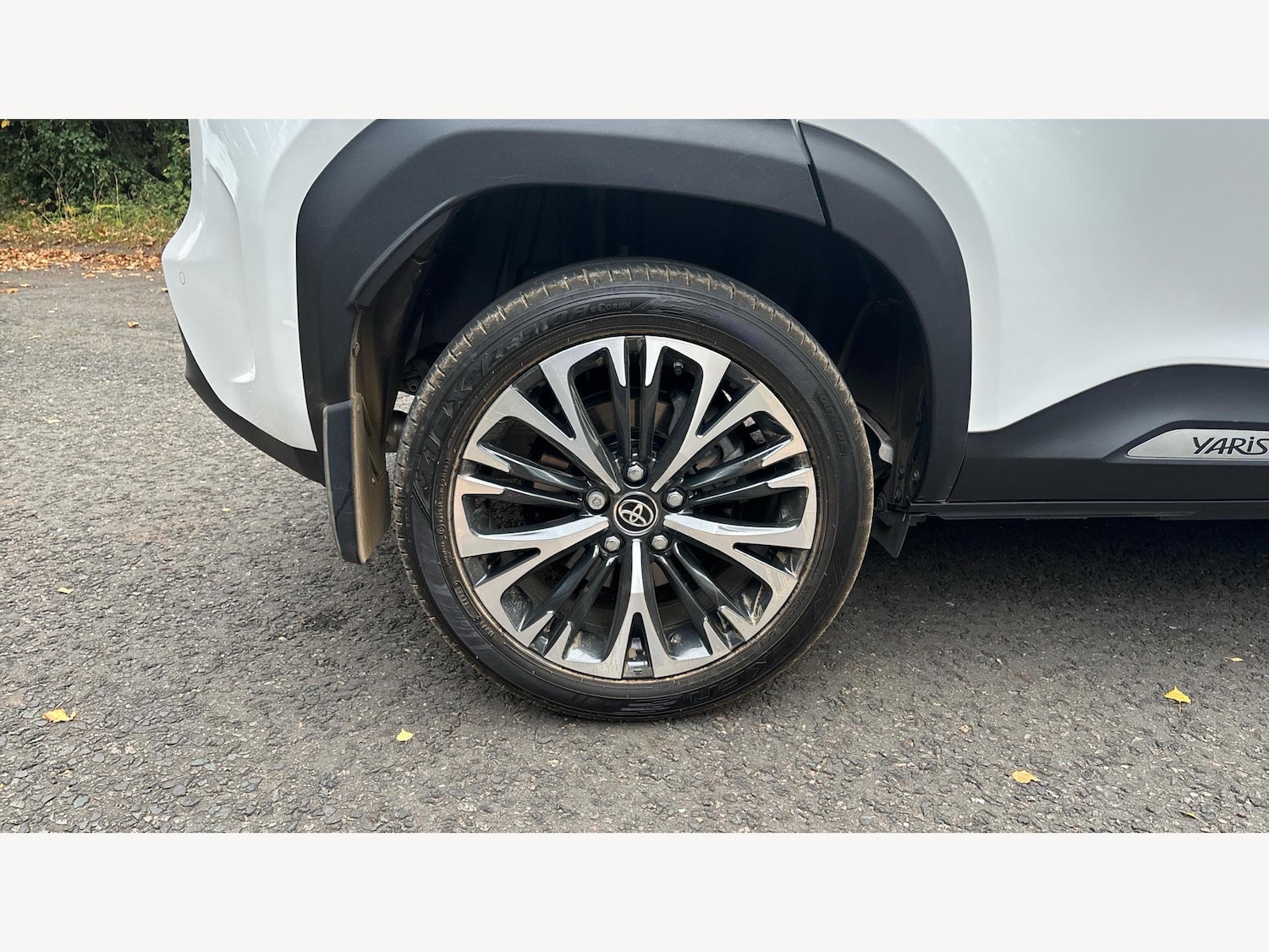 Used Toyota Yaris Cross 2023 for sale - 76499376: Photo 24