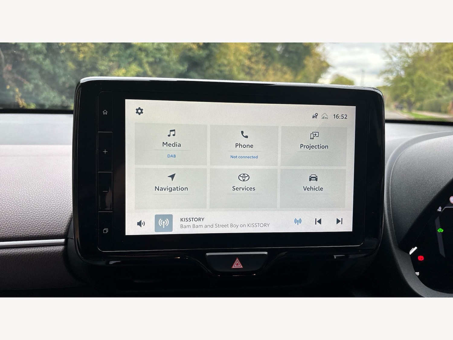 Used Toyota Yaris Cross 2023 for sale - 76499376: Photo 29