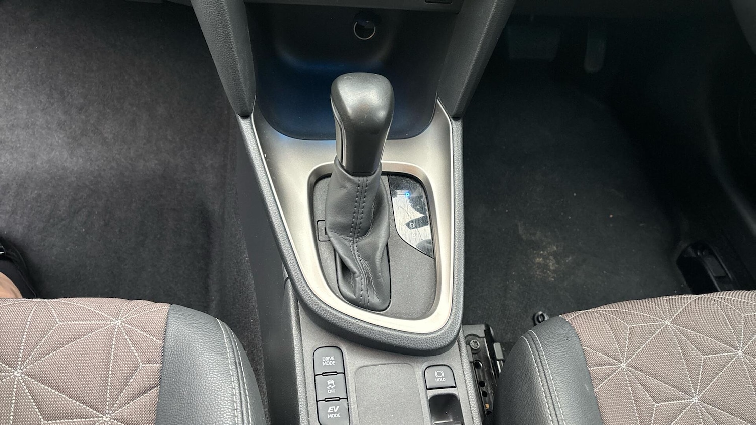 Used Toyota Yaris Cross 2023 for sale - 76499376: Photo 35