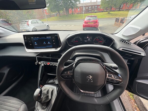 Used Peugeot 208 2022 for sale - 75690169: Photo 19