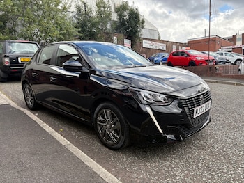 Peugeot - 208