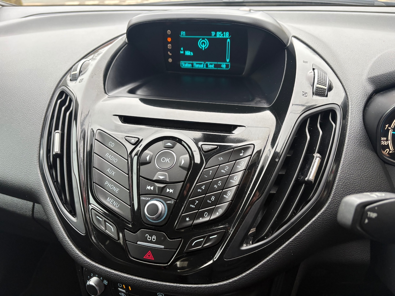 Used Ford B-MAX 2016 for sale - 77801857: Photo 15