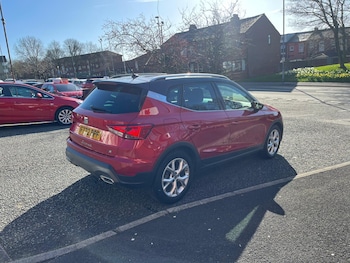 Used SEAT Arona 2023 for sale - 77947109: Photo