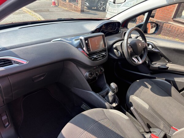 Used Peugeot 208 2016 for sale - 74576578: Photo 13