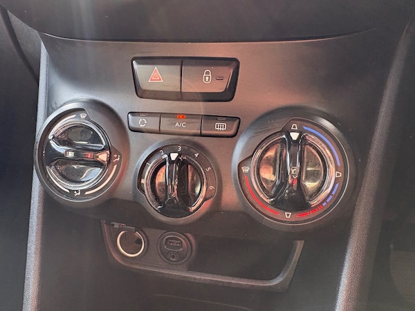 Used Peugeot 208 2016 for sale - 74576578: Photo 16
