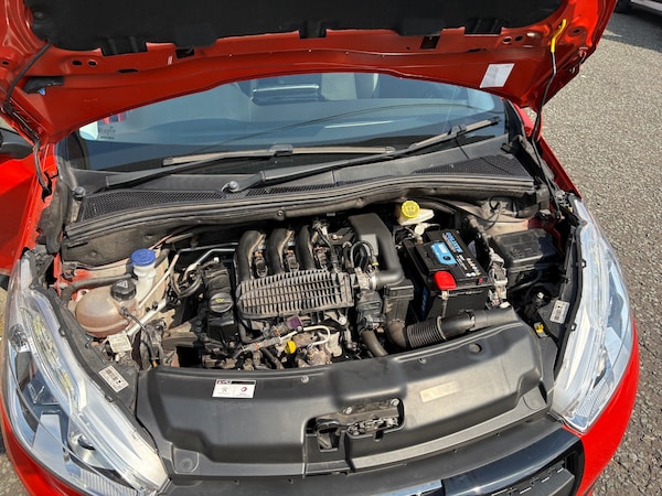 Used Peugeot 208 2016 for sale - 74576578: Photo 18