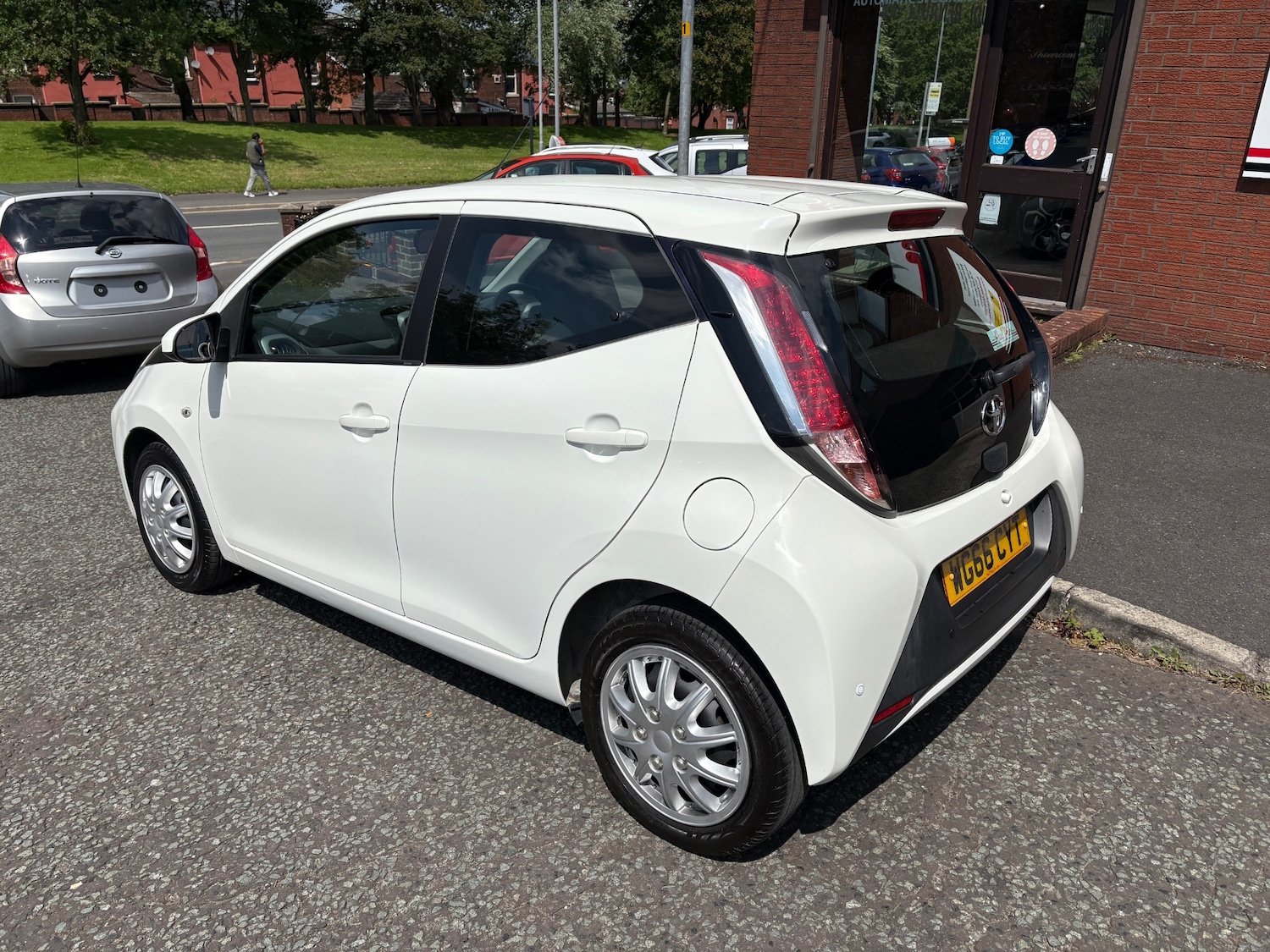 Vehicle 5