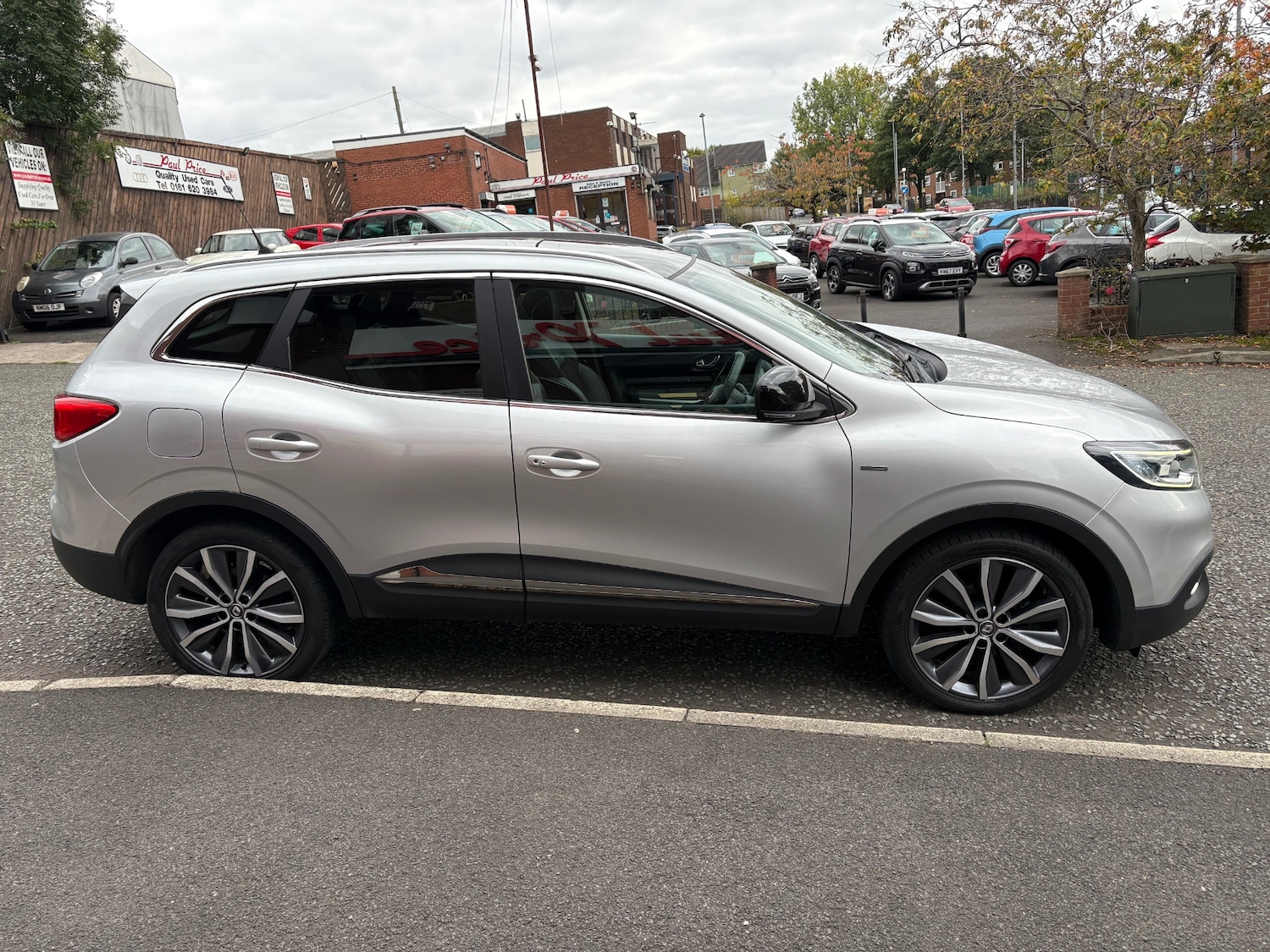 Used Renault Kadjar 2016 for sale - 76113617: Photo 2