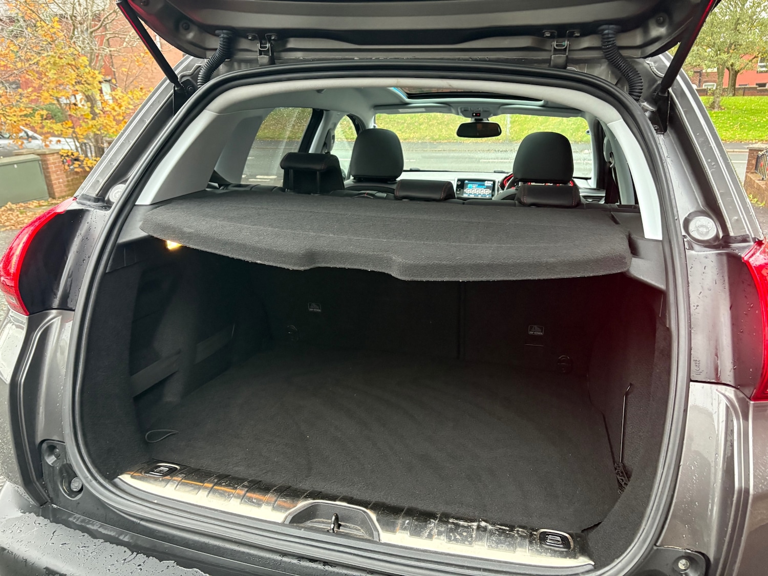 Used Peugeot 2008 2017 for sale - 76422461: Photo 13