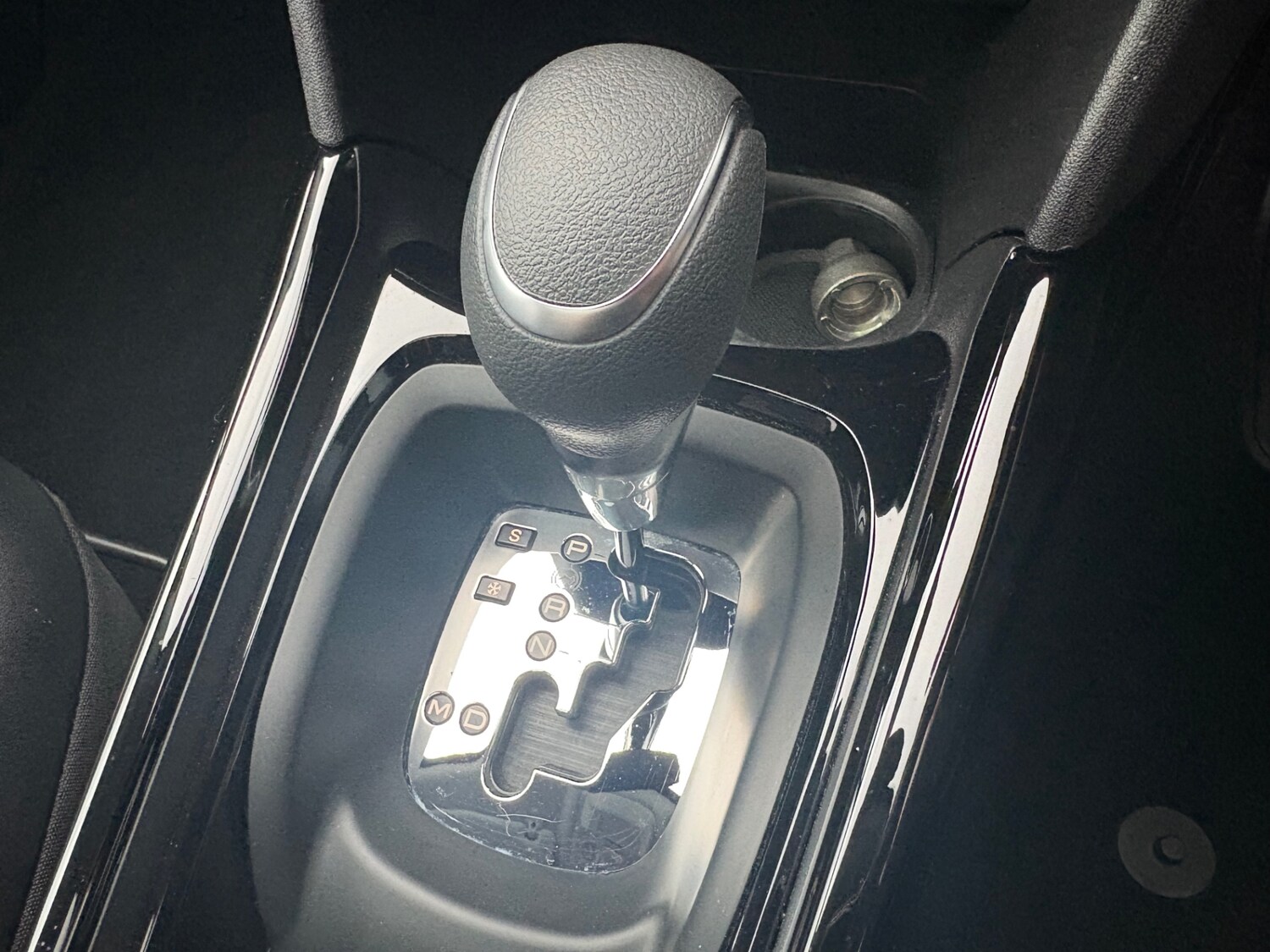 Used Peugeot 2008 2017 for sale - 76422461: Photo 20