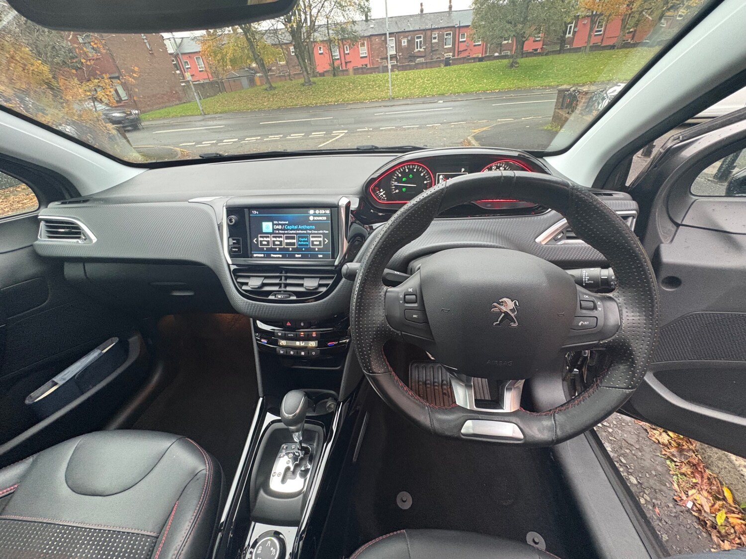 Used Peugeot 2008 2017 for sale - 76422461: Photo 21