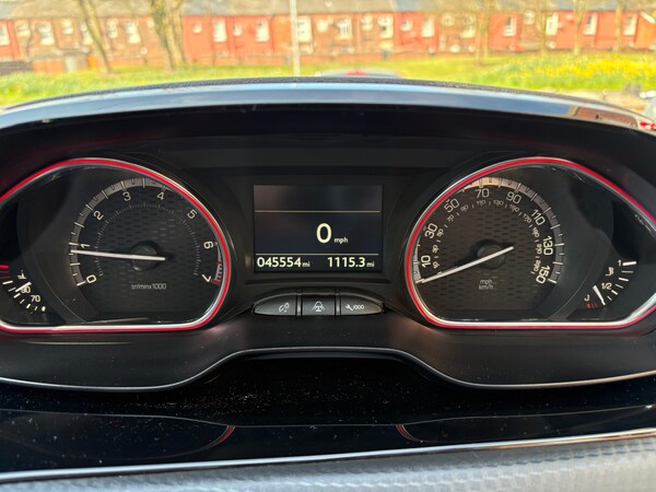 Used Peugeot 2008 2018 for sale - 74299432: Photo 14