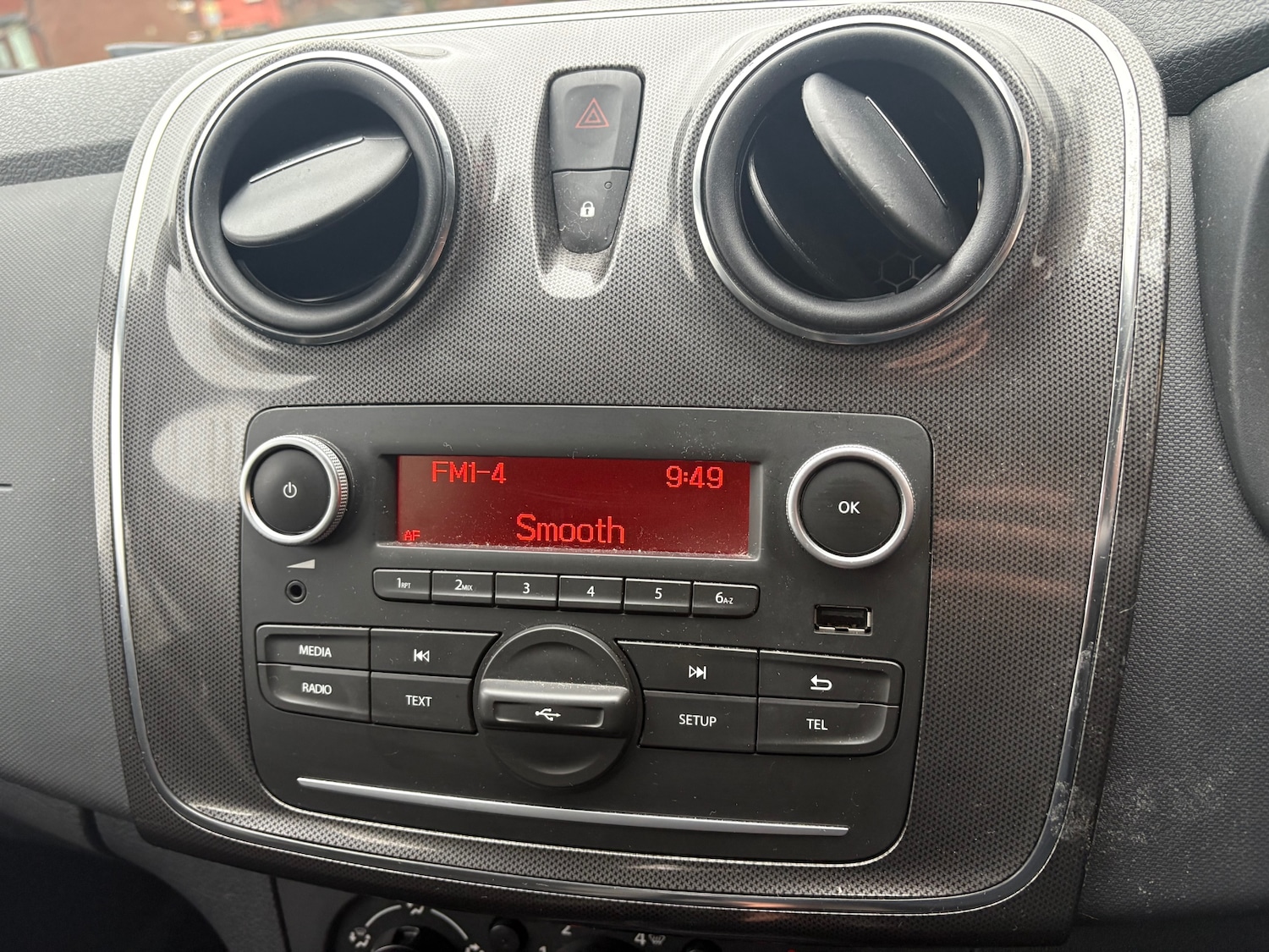 Used Dacia Sandero Stepway 2017 for sale - 76718873: Photo 15