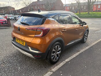Used Renault Captur 2020 for sale - 77833998: Photo