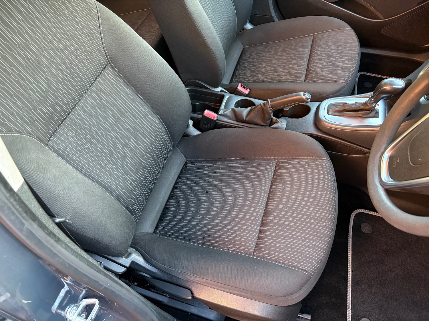 Used Vauxhall Astra 2014 for sale - 76626650: Photo 10