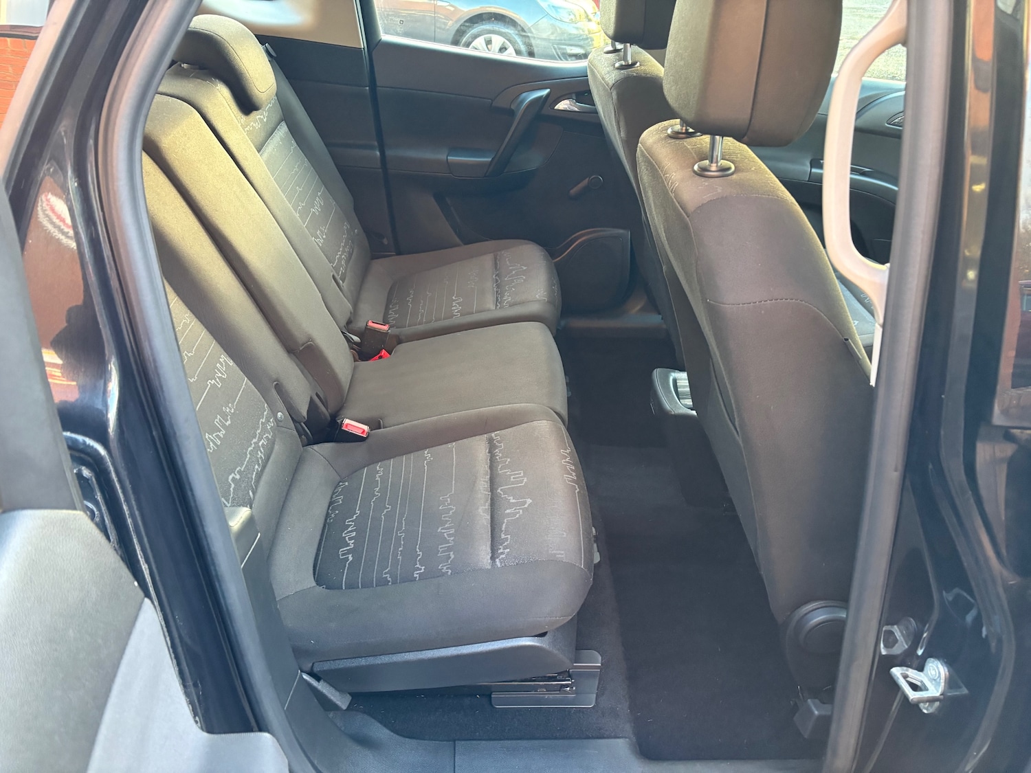 Used Vauxhall Meriva 2015 for sale - 76791954: Photo 11