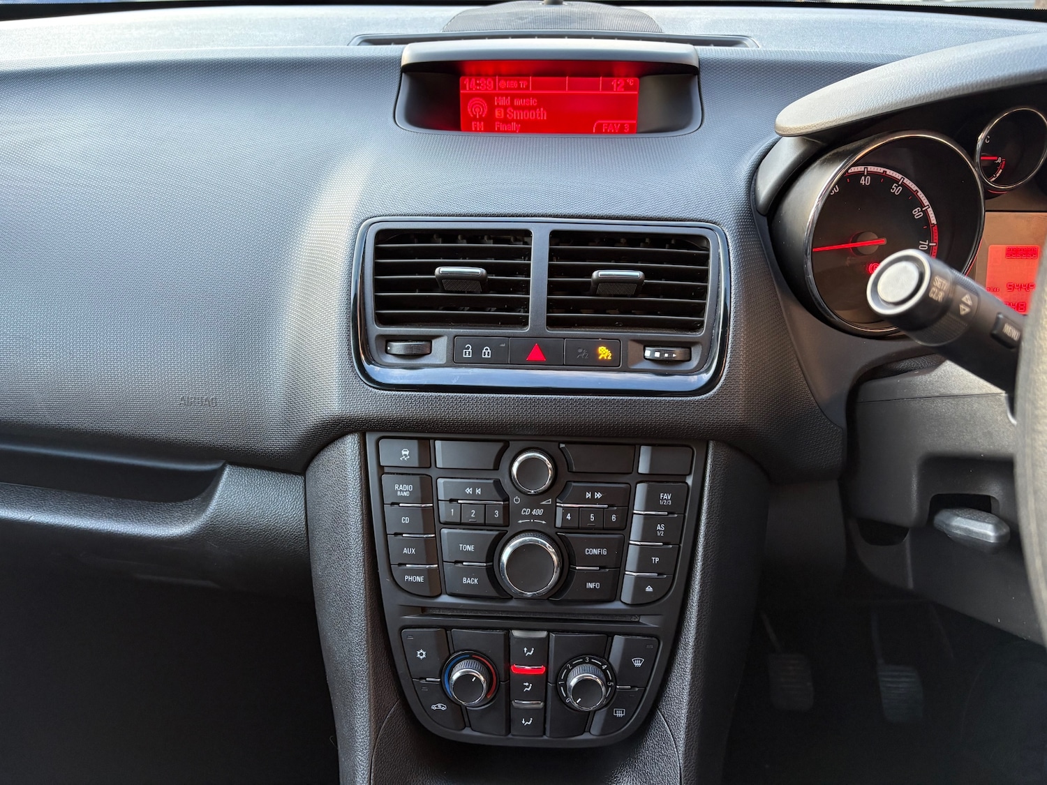 Used Vauxhall Meriva 2015 for sale - 76791954: Photo 15