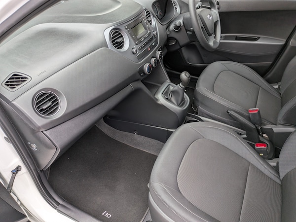 Used Hyundai i10 2017 for sale - 75284040: Photo 7