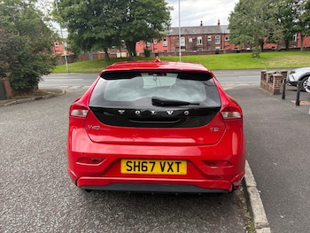 Used Volvo V40 2017 for sale - 78939798: Photo