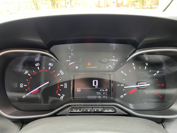 Used Citroen C3 Aircross 2021 for sale - 70489498: Photo 13