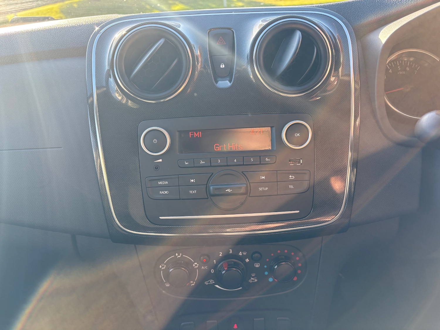 Used Dacia Sandero 2020 for sale - 76065709: Photo 15